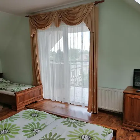 Bakster Bed & Breakfast 3*