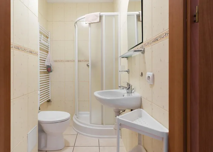 Bakster Bed & Breakfast 4*